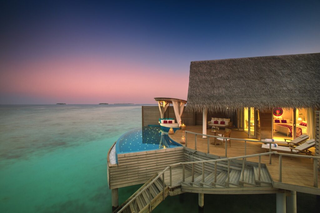 villas in the maldives