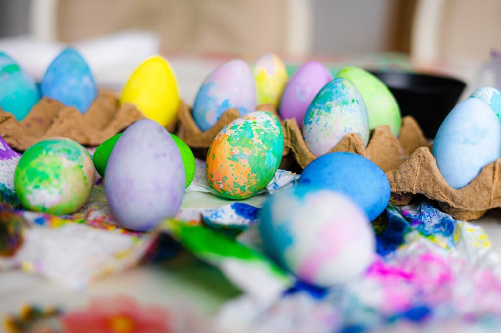 easter eggs decorating