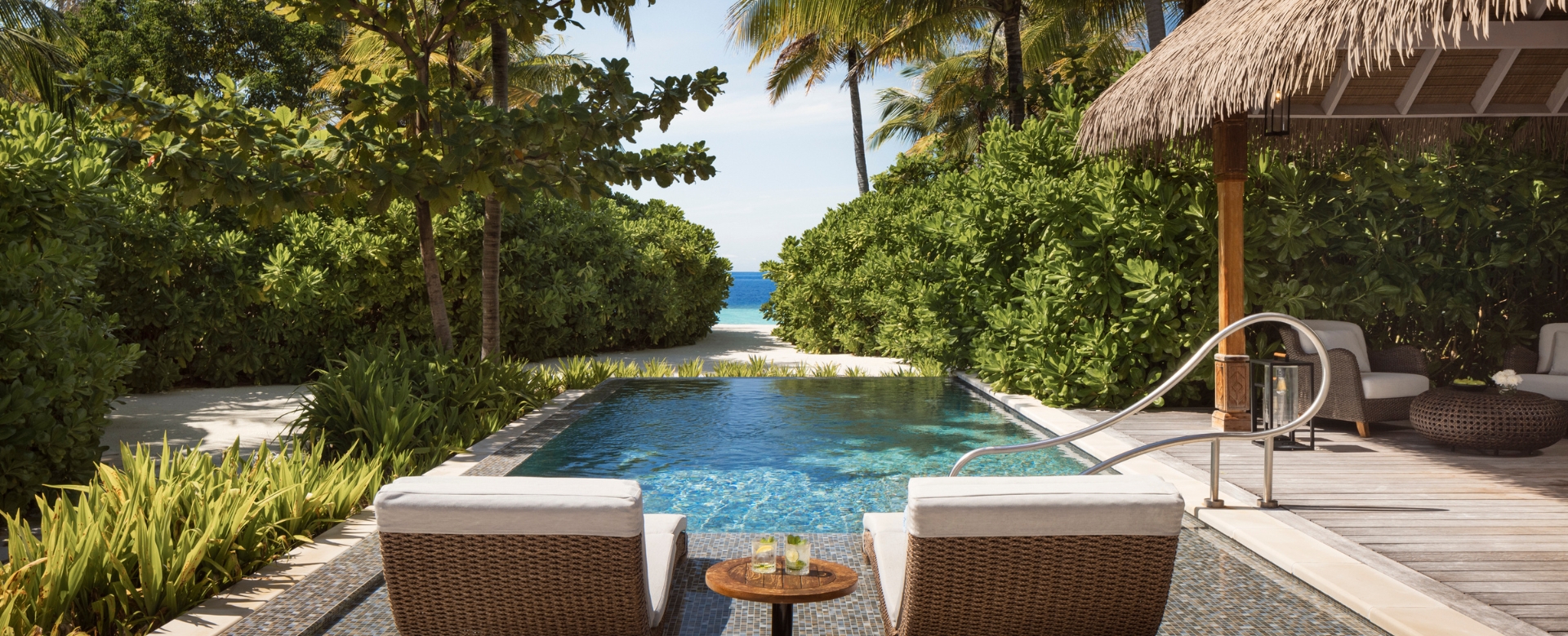 WAMI-Hero-Beach Villa-Pool