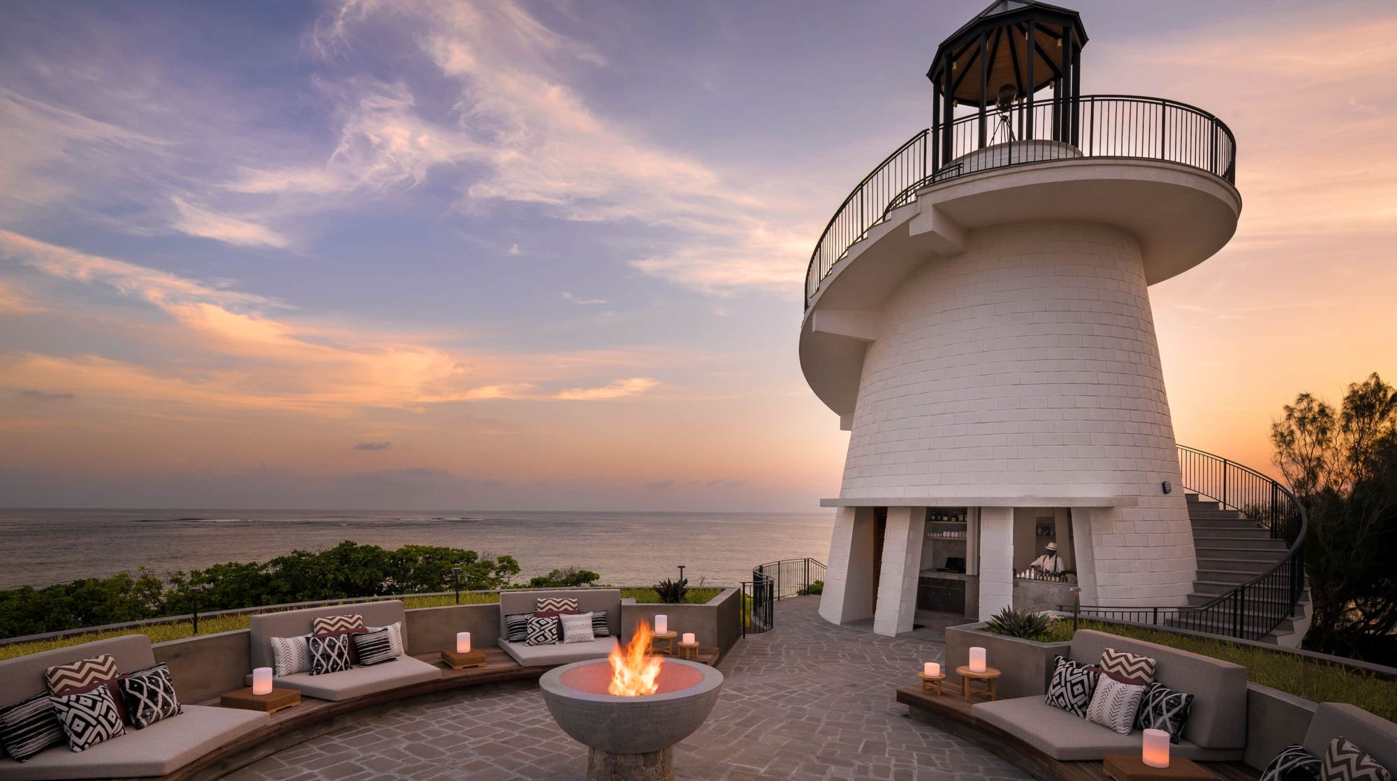 Lighthouse Lounge