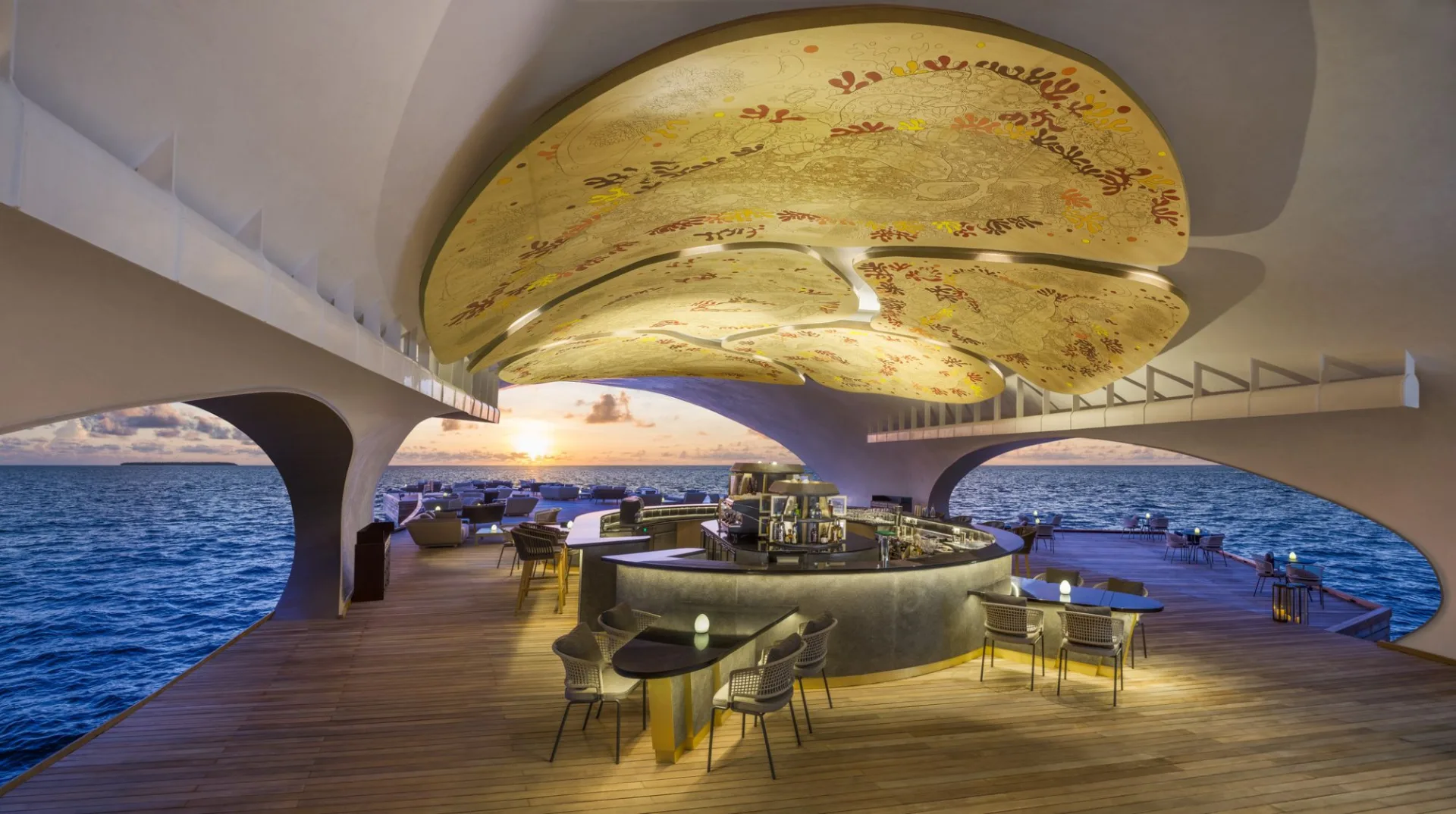 Whale Bar - Mural and Bar