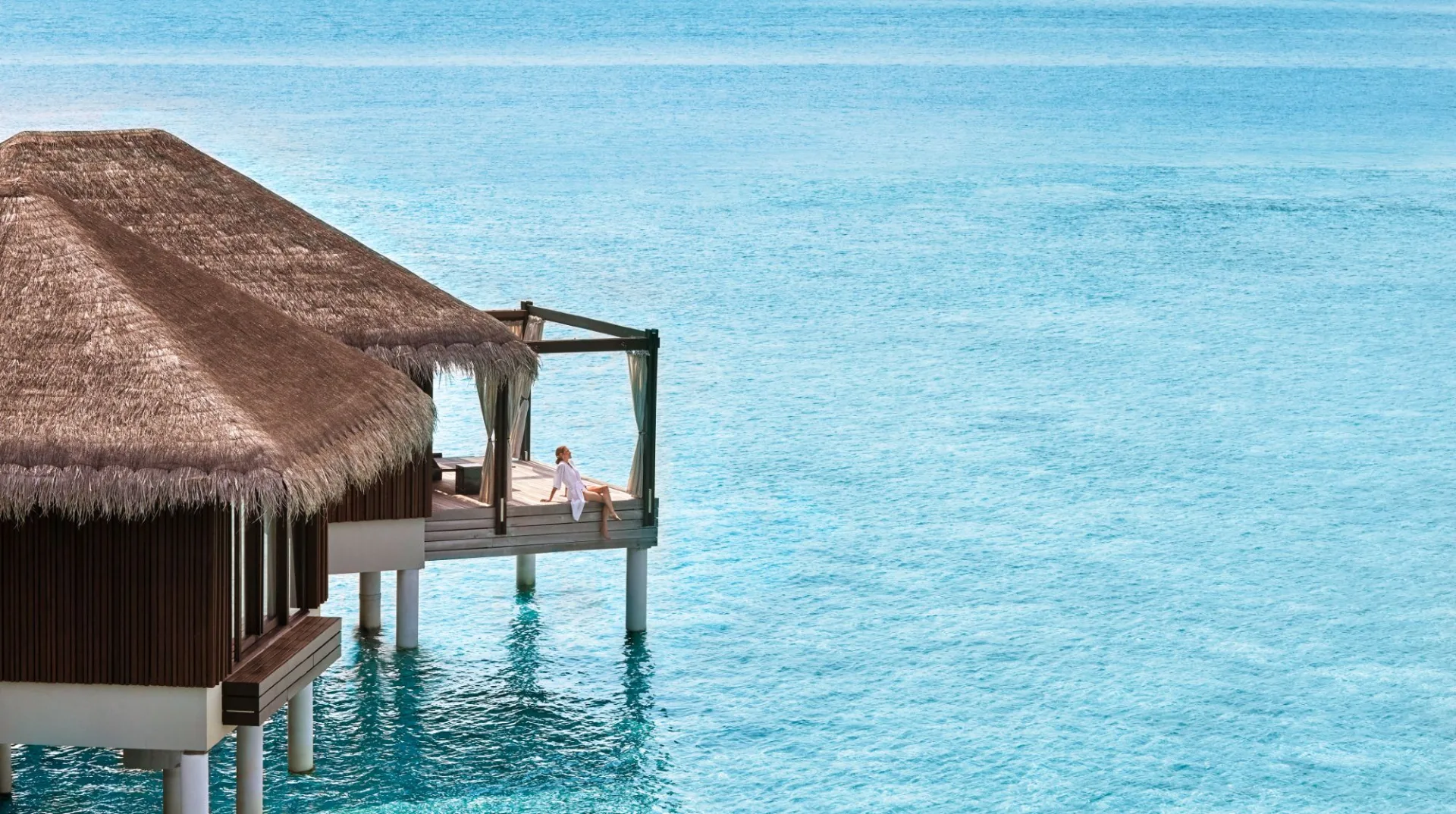 Velaa Private Island spa lady