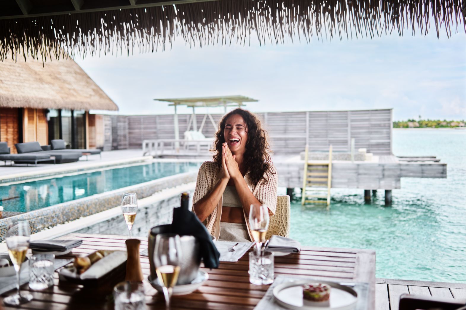 WAMI-Lifestyle-In Villa Dining