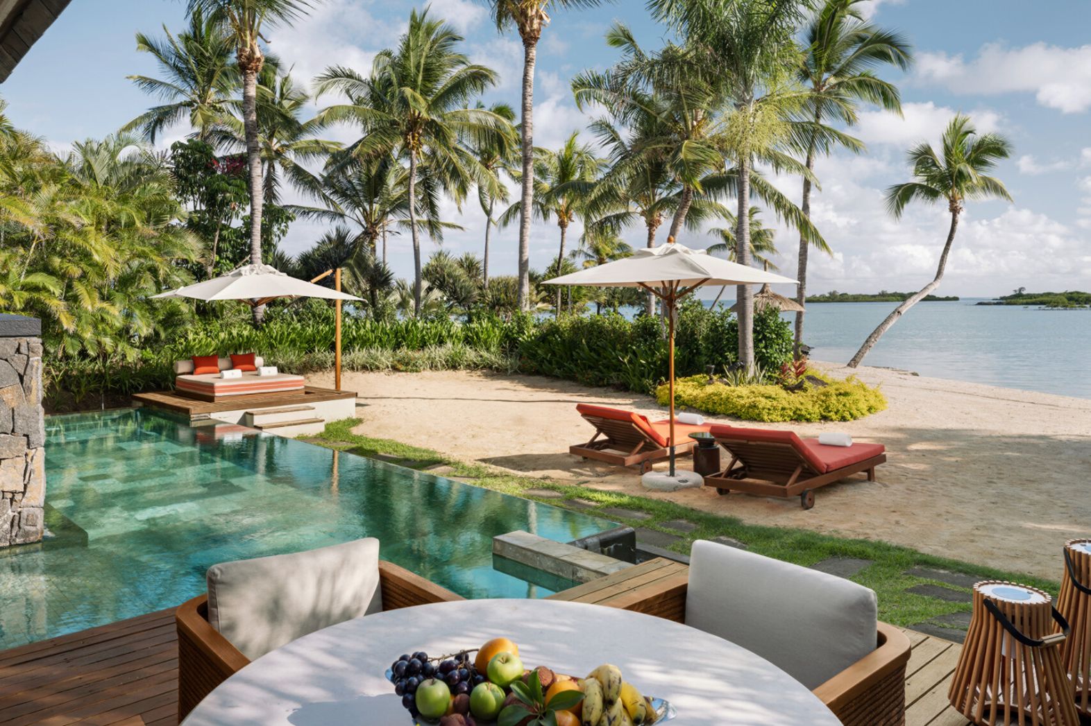 fs anahita honeymoon