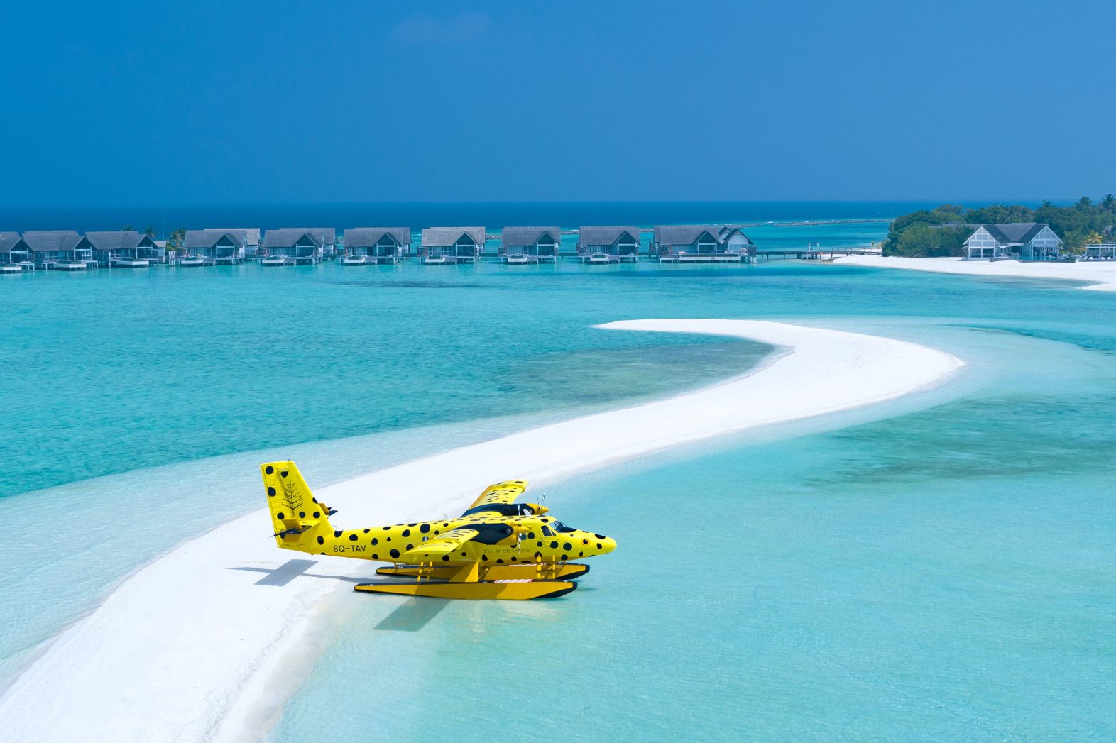 FS Landaa Giraavaru Boxfish Seaplane