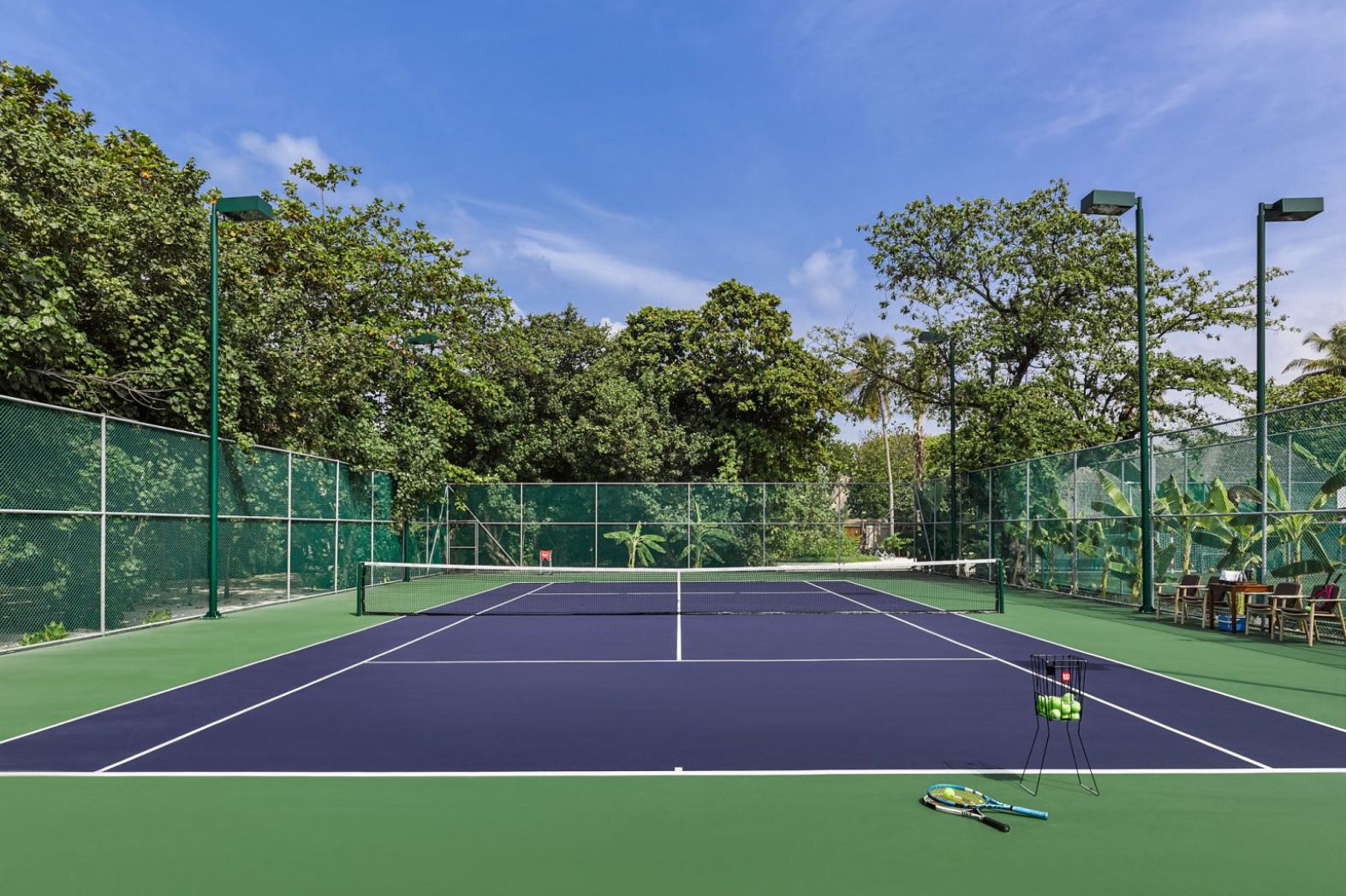 tennis at joali
