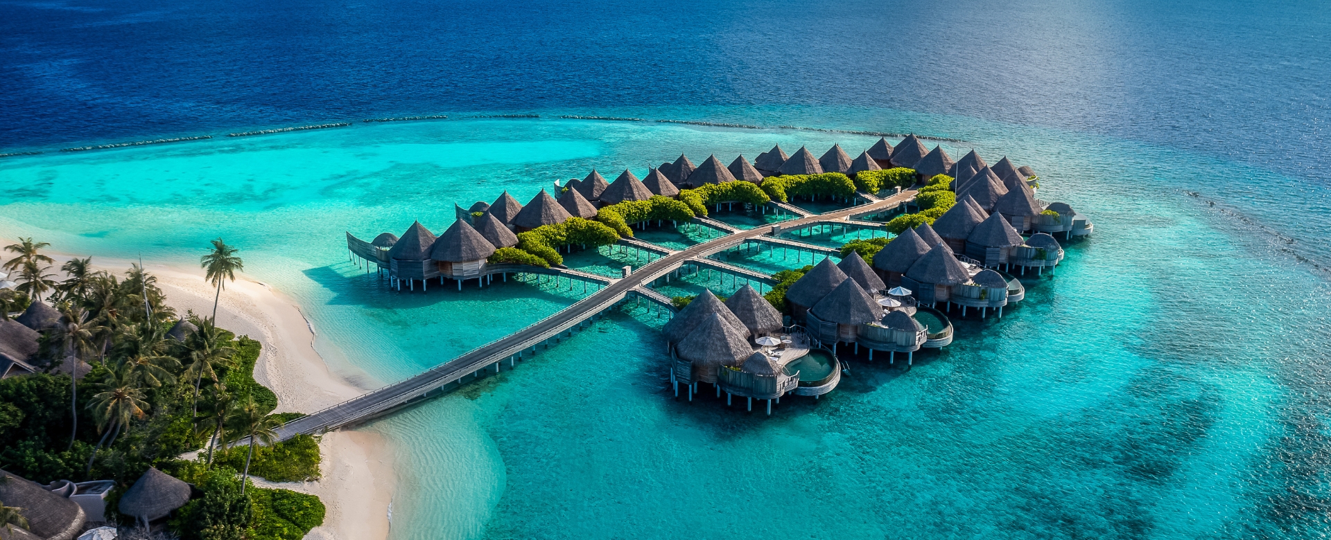 Ultra-Luxury Resorts in the Maldives A Guide to Exceptional Island Stays