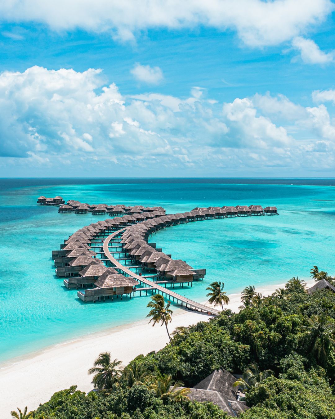 Vakkaru Maldives – Secluded Island Living in Baa Atoll